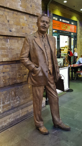 Statue of Sir Nigel Gresley at Kings Cross