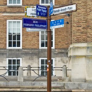 Twinned Signs