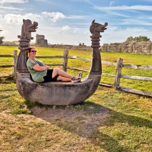 Heather Rests On The Thingy